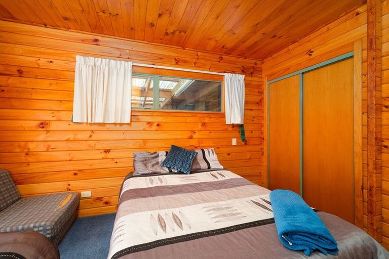 Photo of property in 6 Valley Road, Goose Bay, Kaikoura, 7374