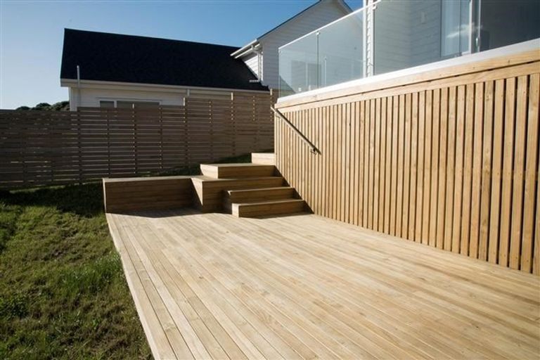 Photo of property in 7 Kaipuke Crescent, Gulf Harbour, Whangaparaoa, 0930