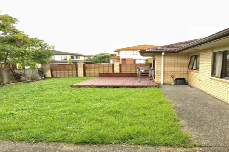 Photo of property in 13 Malahide Drive, Flat Bush, Auckland, 2019