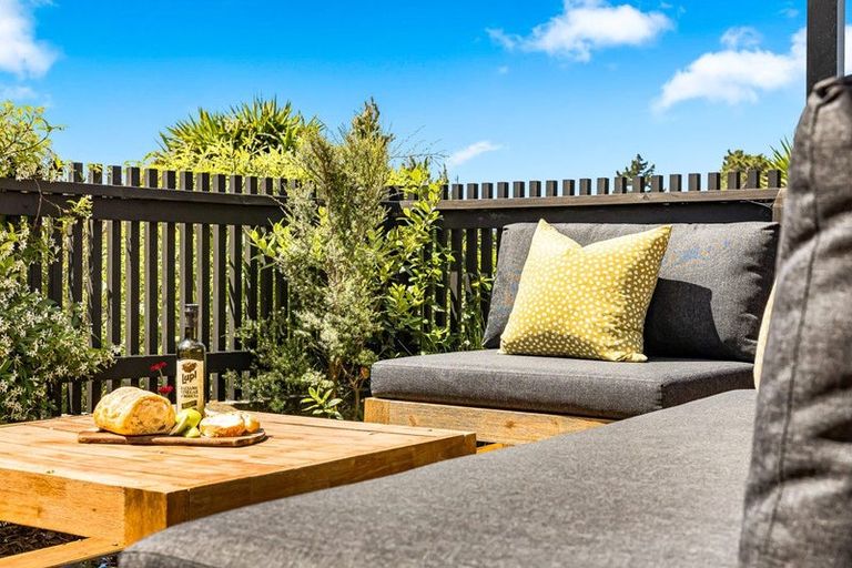 Photo of property in 3 Jack Seabrook Road, Hobsonville, Auckland, 0616