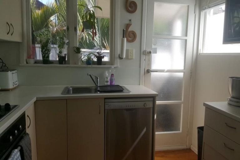 Photo of property in 12a/1 Sanders Avenue, Takapuna, Auckland, 0622