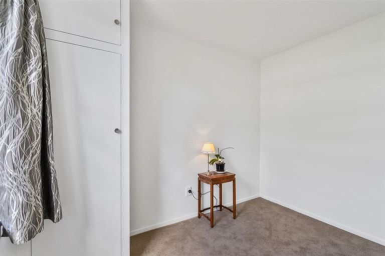 Photo of property in 2/108 Edward Avenue, Edgeware, Christchurch, 8013