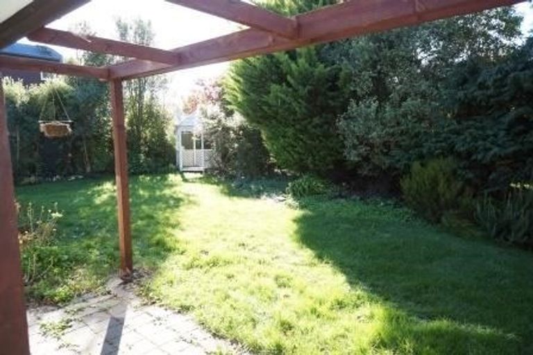 Photo of property in 12 Milesbrook Close, Rangiora, 7400