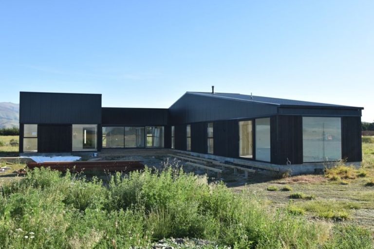 Photo of property in 30 The Drive, Twizel, 7999