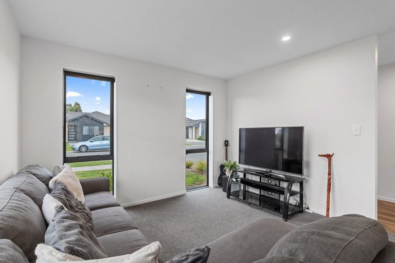 Photo of property in 15 Kennington Drive, Rolleston, 7615