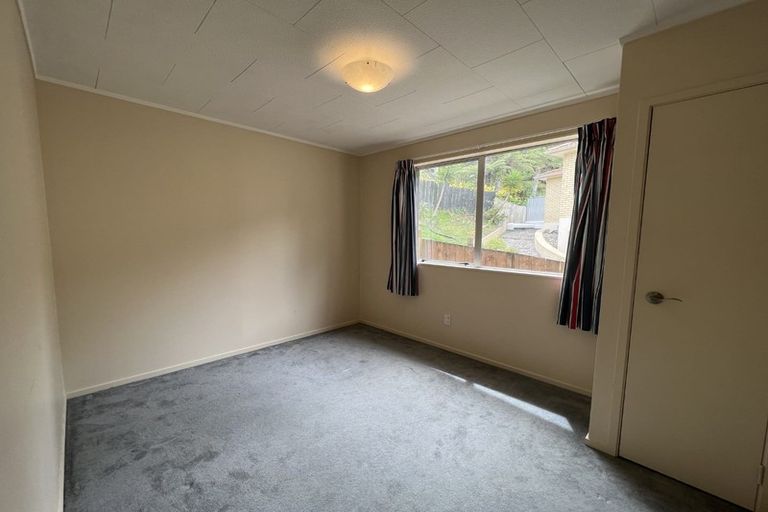 Photo of property in 19 Glenfinn Place, Massey, Auckland, 0614
