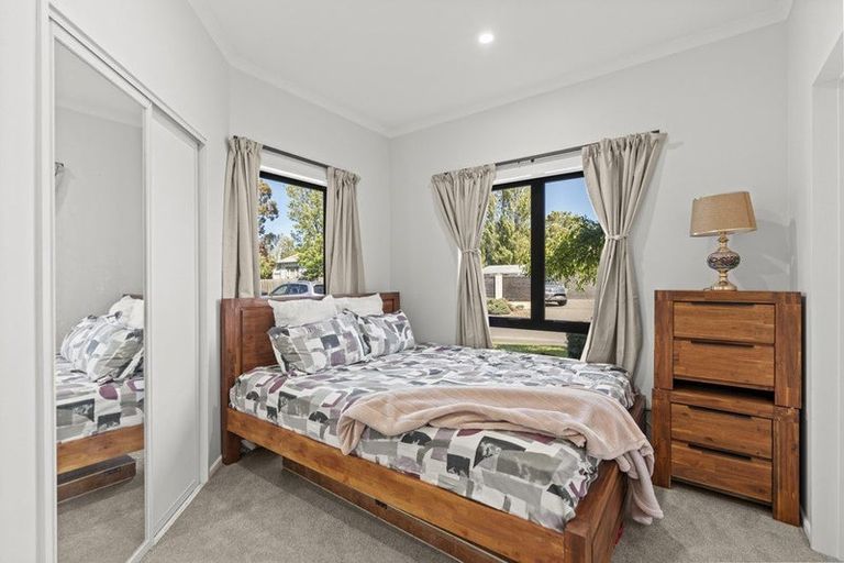 Photo of property in 6 East Ellington Drive, Mairehau, Christchurch, 8052