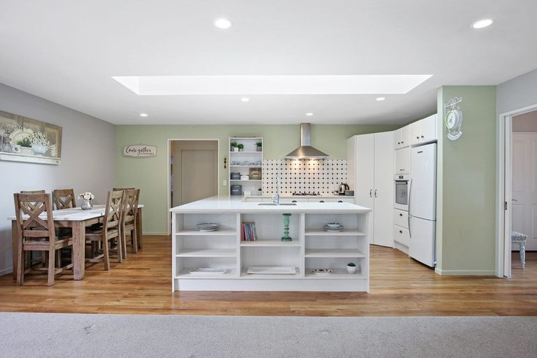 Photo of property in 12 Birchlea Court, Prebbleton, 7604