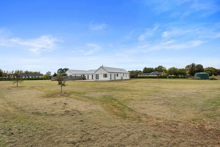 Photo of property in 9 Copper Beach Road, Woodend, 7691