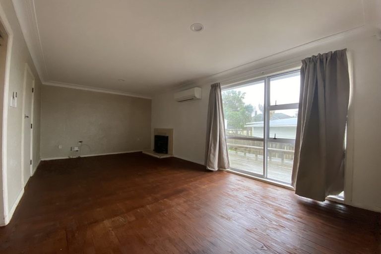Photo of property in 16 Lincoln Road, Manurewa East, Auckland, 2102