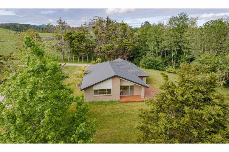 Photo of property in 11a Okura Drive, Kerikeri, 0230