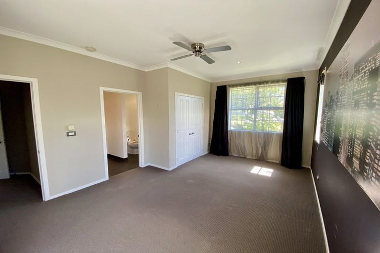 Photo of property in 2 Robertson Court, Cromwell, 9310