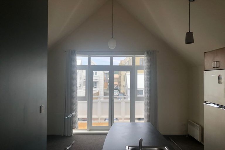 Photo of property in Pirie Street Townhouses, 36/35u Pirie Street, Mount Victoria, Wellington, 6011