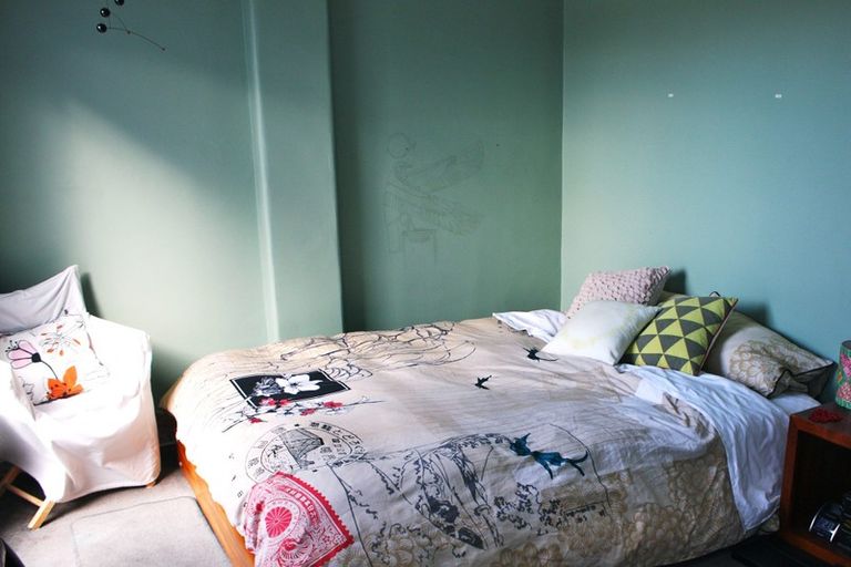 Photo of property in Blythswood Flats, 16/3f Aro Street, Aro Valley, Wellington, 6021