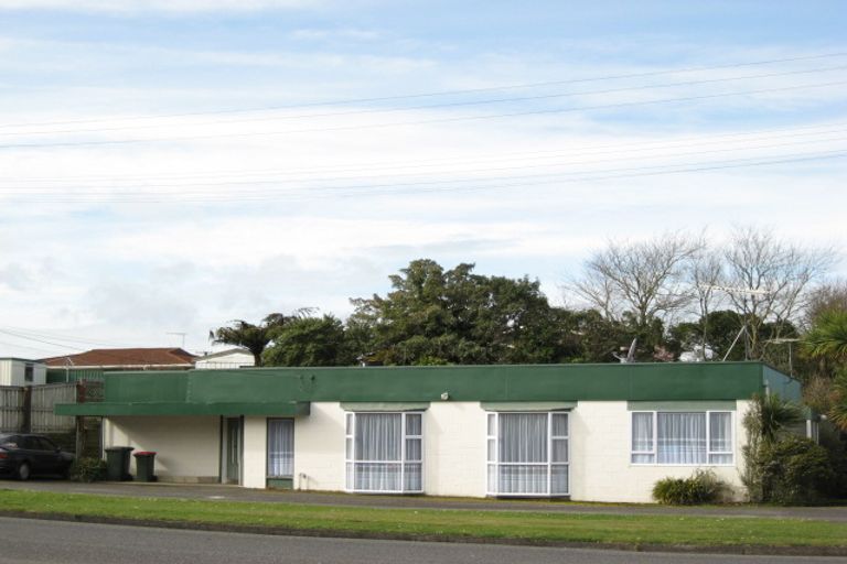 Photo of property in 2 Hamlet Street, Stratford, 4332