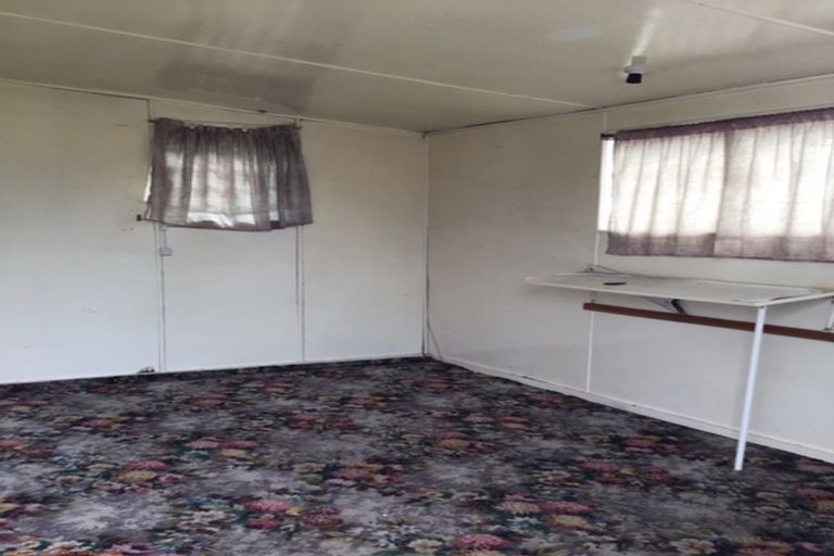 Photo of property in 8 Holmes Street, Waimate, 7924
