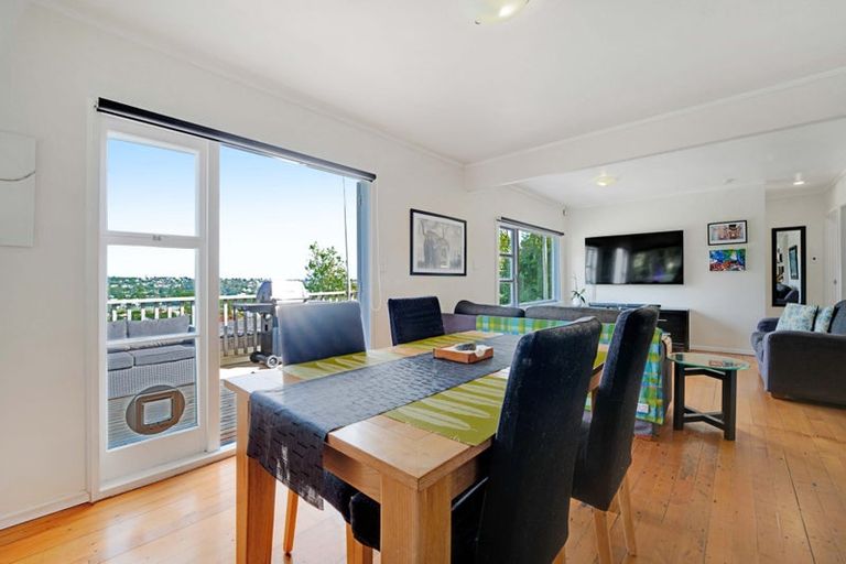 Photo of property in 1/66 Manuka Road, Glenfield, Auckland, 0629
