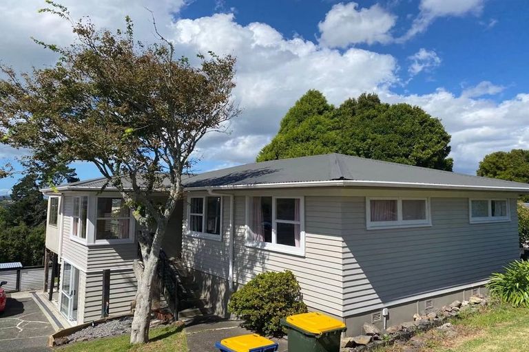 Photo of property in 6 Hartley Terrace, Massey, Auckland, 0614
