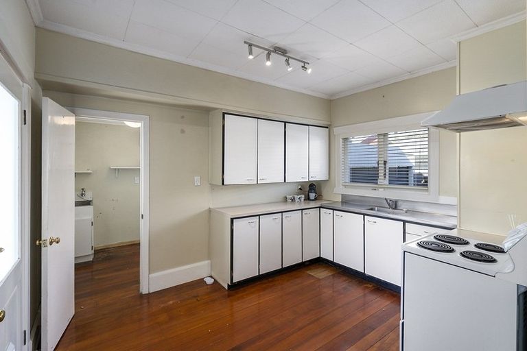 Photo of property in 4 Margaret Street, Roslyn, Palmerston North, 4414