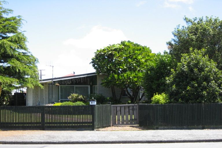 Photo of property in 134 Derby Street, Westport, 7825