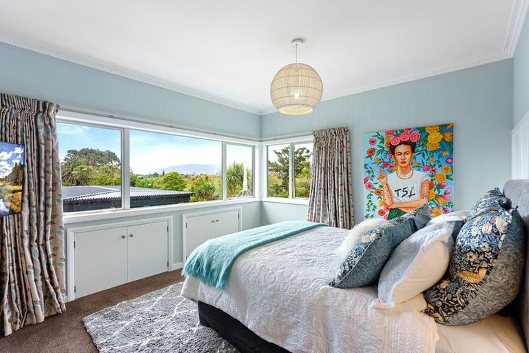 Photo of property in 30 Golf Road, Paraparaumu Beach, Paraparaumu, 5032