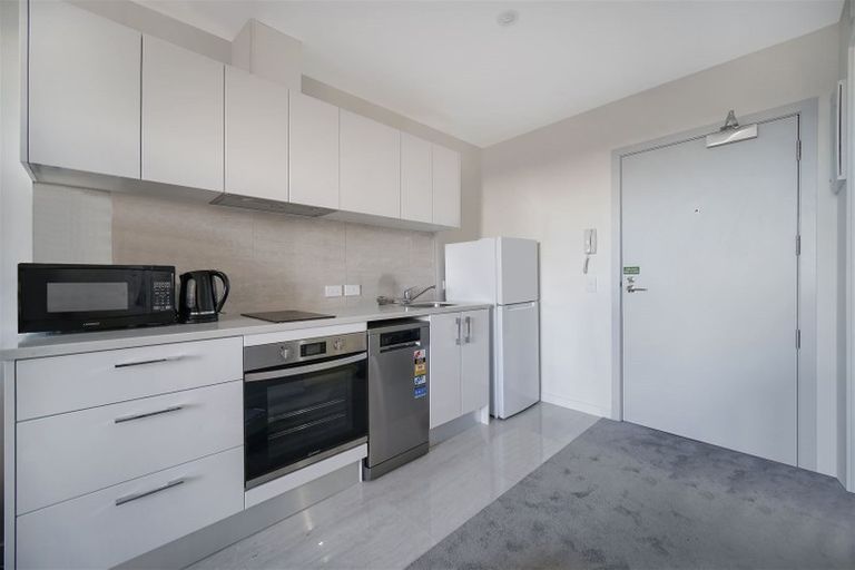 Photo of property in 303/8 Gray Avenue, Mangere East, Auckland, 2024