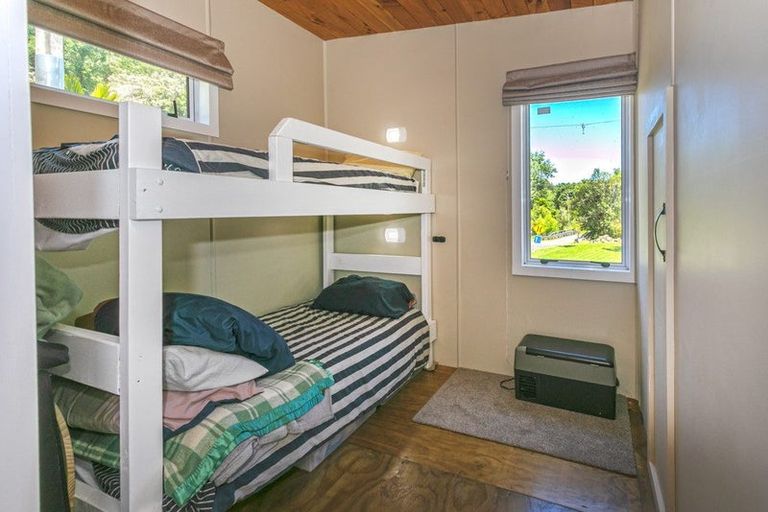 Photo of property in 15 Pohue Creek Road, Waiomu, Thames, 3575