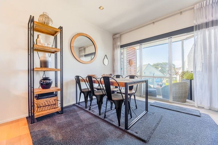 Photo of property in 10/4u Seaview Road, Paraparaumu Beach, Paraparaumu, 5032