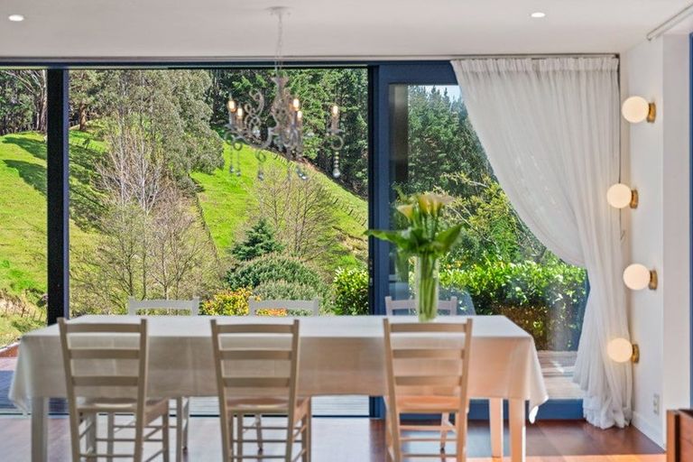 Photo of property in 105 Waterfall Road, Paraparaumu, 5032