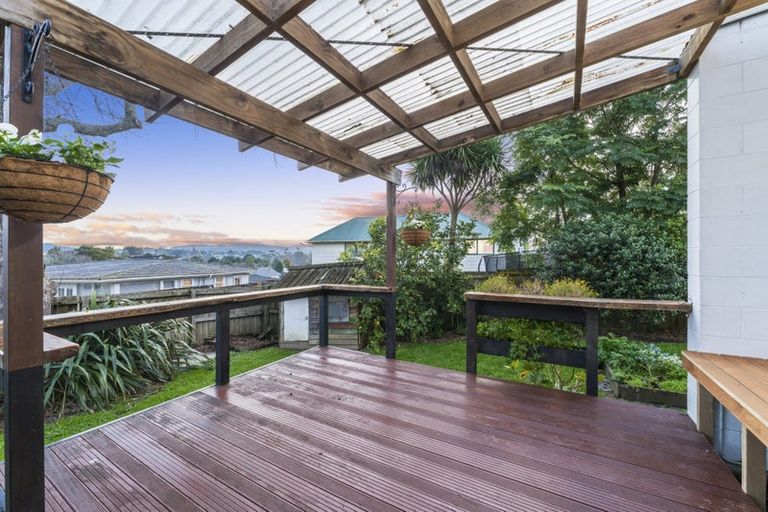Photo of property in 7/108 West Coast Road, Glen Eden, Auckland, 0602