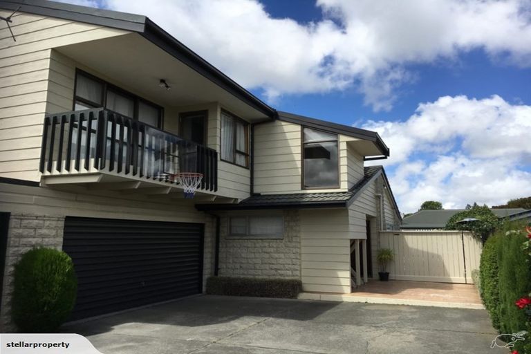 Photo of property in 92 Perry Street, Papanui, Christchurch, 8053