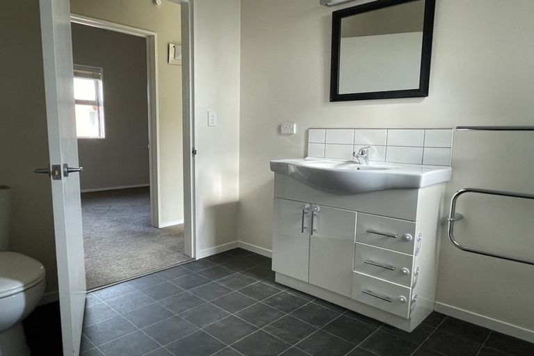 Photo of property in 3/4 Taramea Place, Addington, Christchurch, 8024