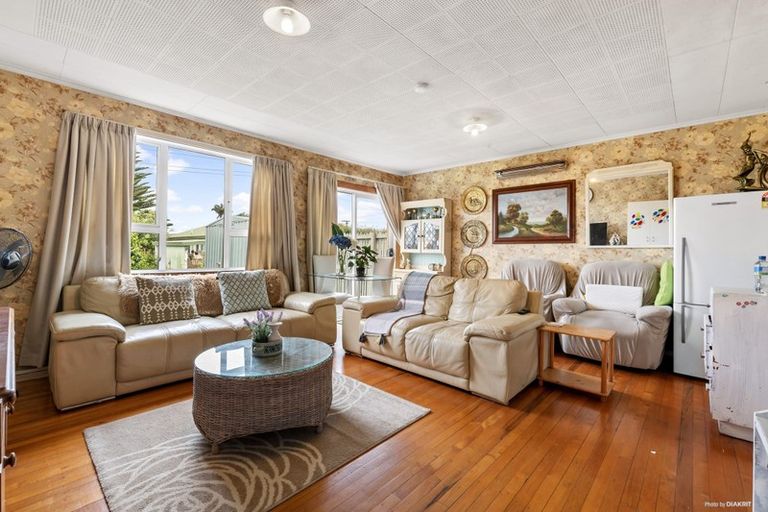 Photo of property in 1/37 Takanini Road, Takanini, 2112