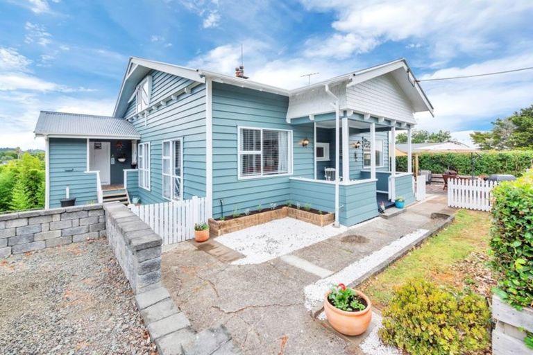 Photo of property in 29 Rimu Street, Helensville, 0800