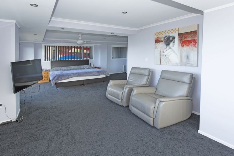 Photo of property in 13 Layton Road, Manly, Whangaparaoa, 0930