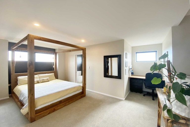 Photo of property in 16 Munro Lane, Rolleston, 7615