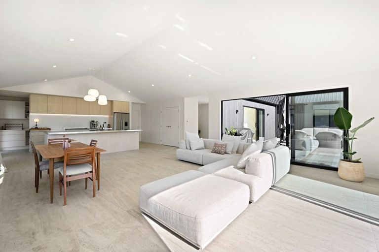 Photo of property in 15 Redwood Lane, Pirongia, 3802
