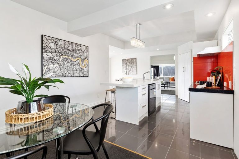 Photo of property in 64 Ellesmere Avenue, Miramar, Wellington, 6022