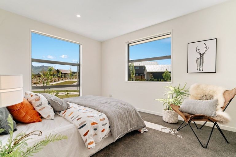 Photo of property in 8 Mount Burke Street, Wanaka, 9305