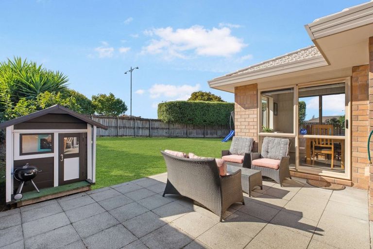 Photo of property in 2 Highbury Place, Nawton, Hamilton, 3200