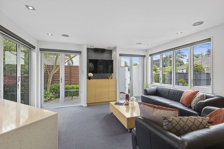 Photo of property in 8b Ravenna Street, Avonhead, Christchurch, 8042