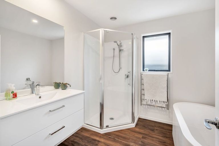 Photo of property in 24 Awatere Street, Pegasus, 7612