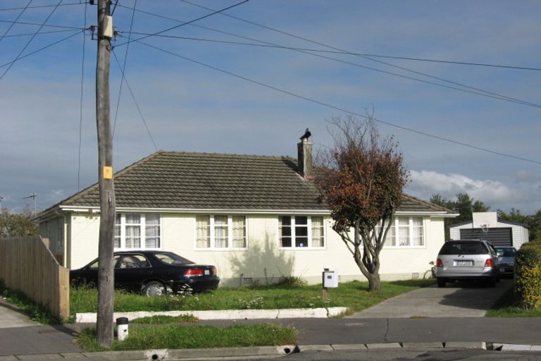 Photo of property in 10 Cone Place, Northcote, Christchurch, 8052