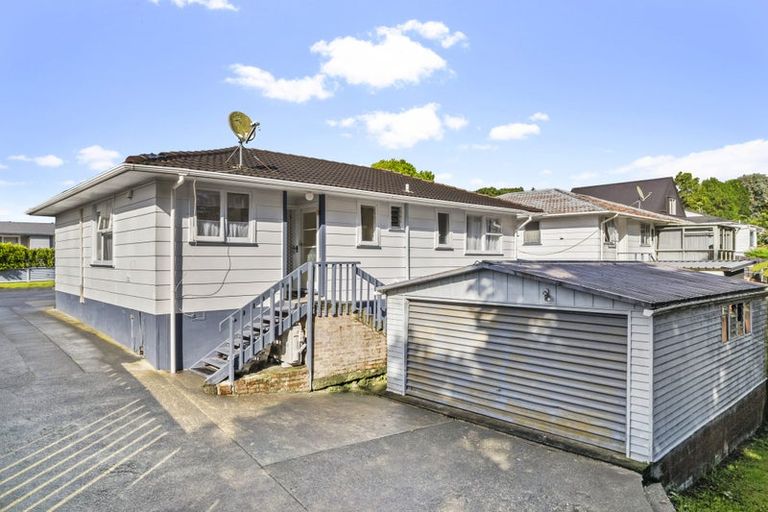 Photo of property in 72 Helena Street, Massey, Auckland, 0614