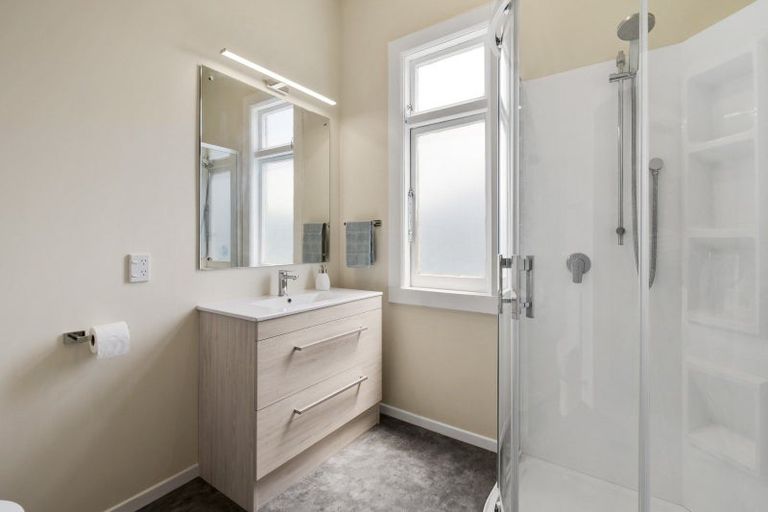 Photo of property in 471a Featherston Street, Palmerston North, 4414