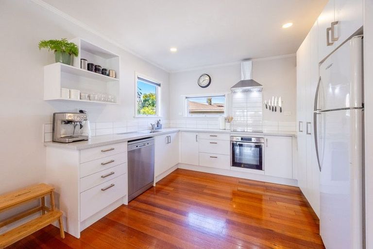 Photo of property in 2/27 Trevelyan Street, Onekawa, Napier, 4110