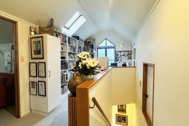 Photo of property in 19a Rangatira Road, Birkdale, Auckland, 0626