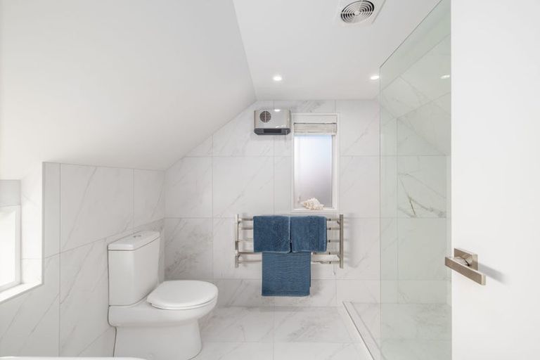 Photo of property in 39a Mcdougall Avenue, St Albans, Christchurch, 8014