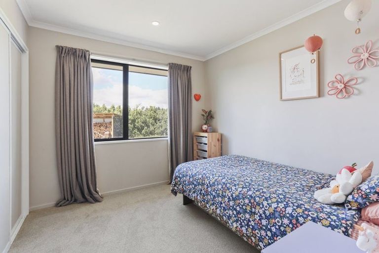 Photo of property in 14 Braeburn Crescent, Swannanoa, Kaiapoi, 7692