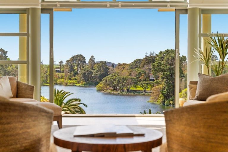 Photo of property in 26 Bristow Street, Saint Johns Hill, Whanganui, 4501